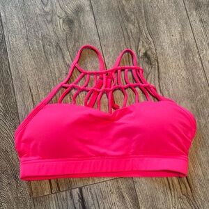 Never worn Lorna Jane sports bra